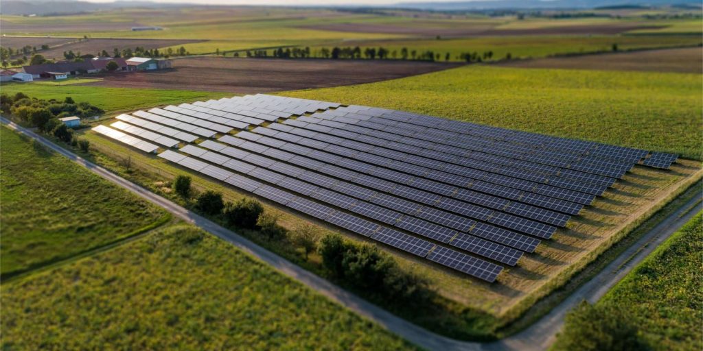 What to Look for When Choosing Solar Panels for Your Project